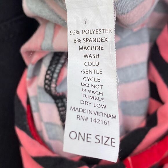 👖LuLaRoe stretch pink w/ black stripes and red hearts leggings OS. ECU! - Picture 5 of 5